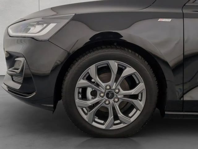 Ford Focus ST Line Wagon