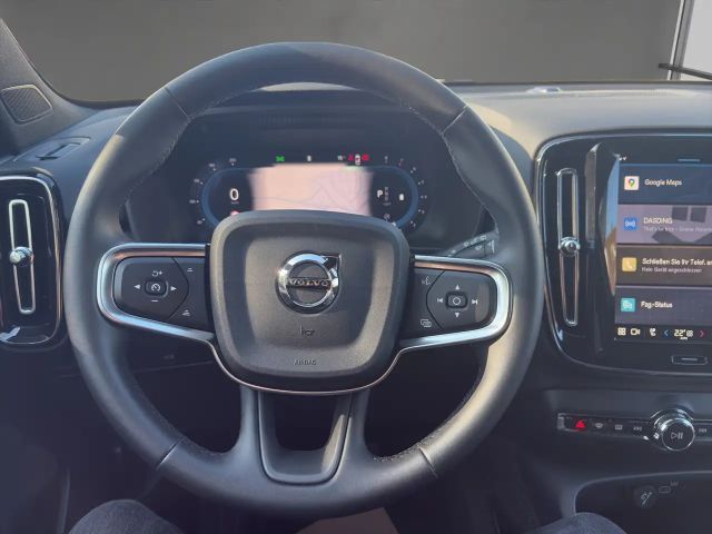 Volvo XC40 Dark Plus