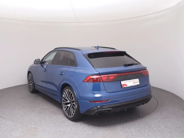 Audi Q8 55 TFSI Hybride Quattro