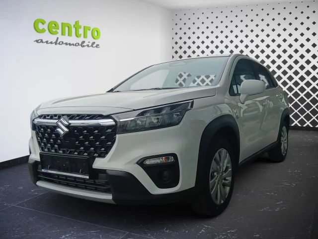 Suzuki S-Cross Clear