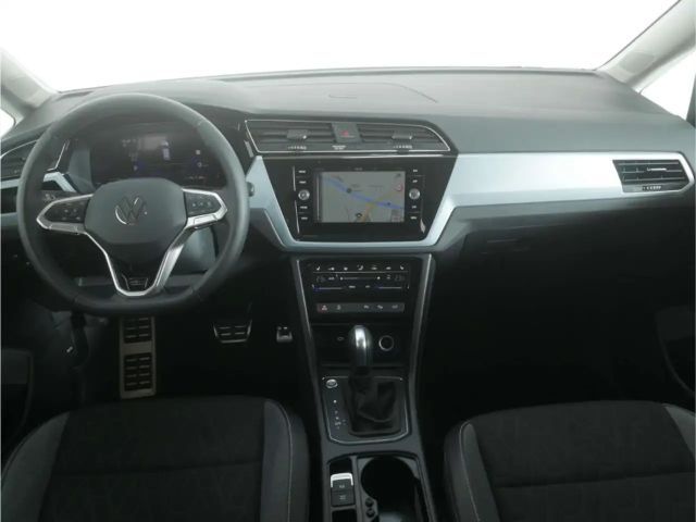 Volkswagen Touran 1.5 TSI DSG