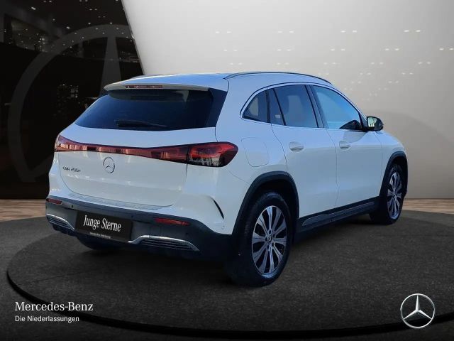 Mercedes-Benz EQA 250 AMG Line Advanced