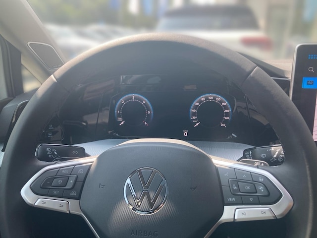 Volkswagen Golf 2.0 TDI DSG Golf VIII