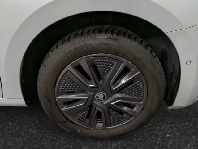 Skoda Fabia 1.0 TSI Tour