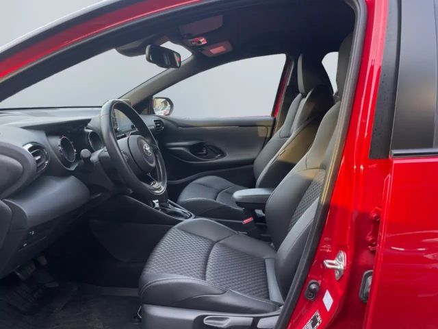 Toyota Yaris Hatchback Hybride Style