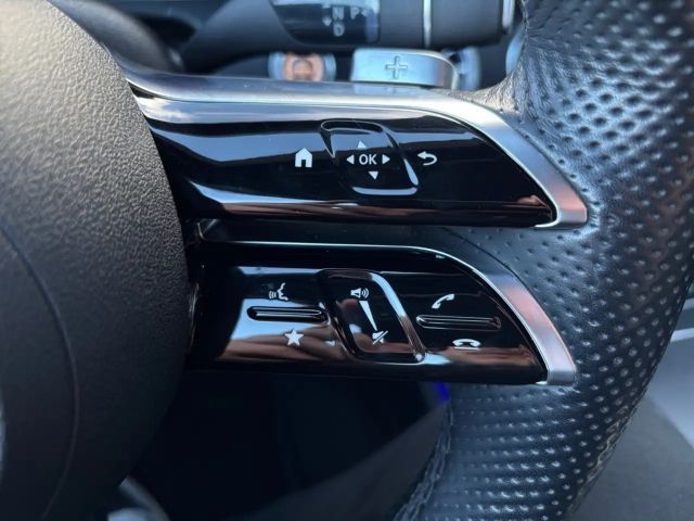 Mercedes-Benz E 300 AMG Line Cabriolet