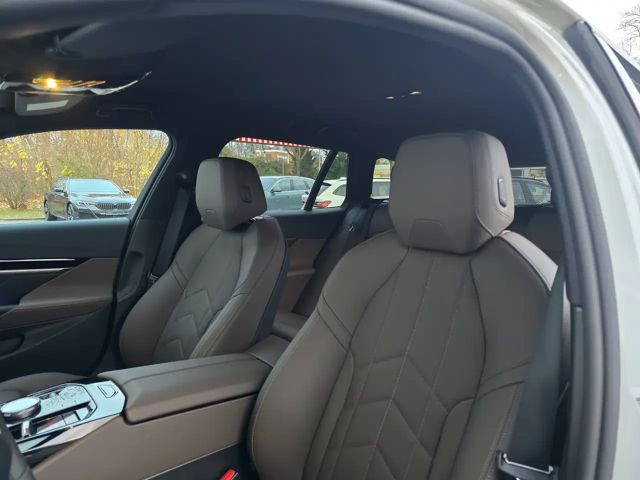 BMW 520 520i M-Sport Touring