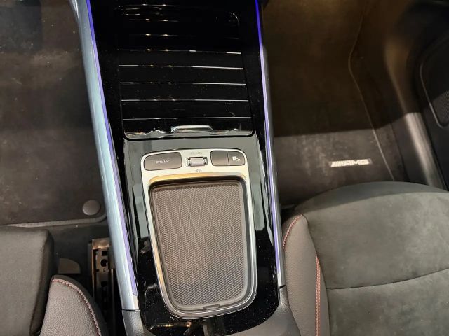 Mercedes-Benz GLA 200 4MATIC GLA 200 d