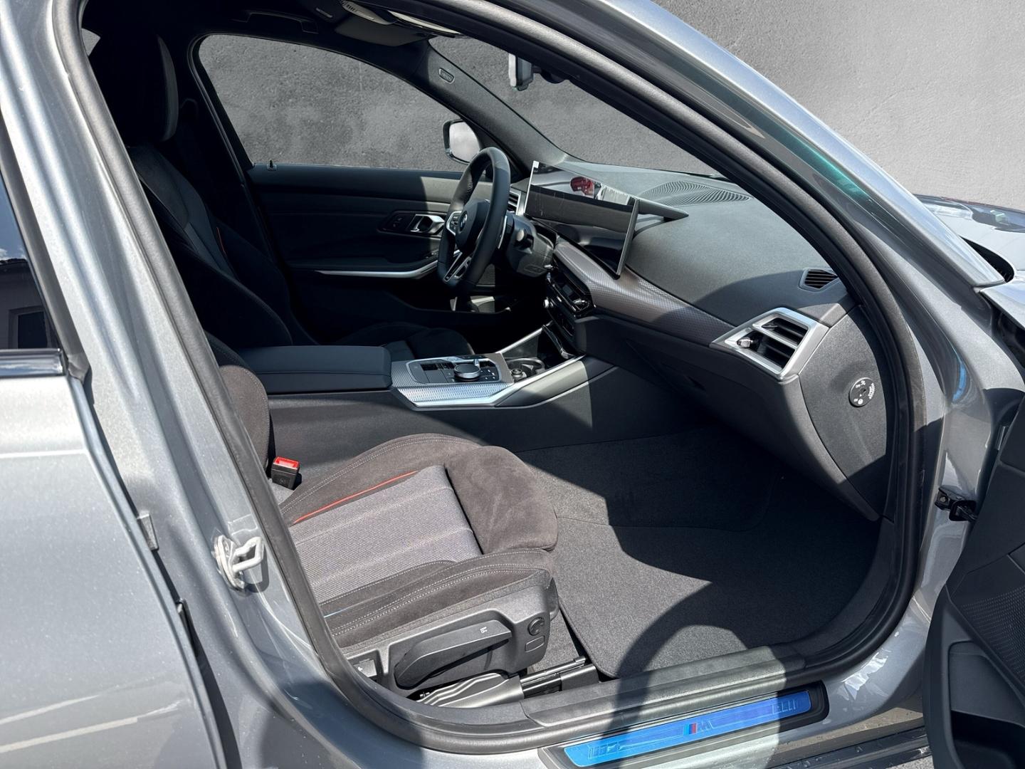 BMW 320 320i M-Sport Touring