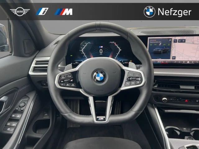 BMW 330 330d M-Sport Touring xDrive