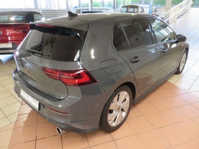 Volkswagen Golf 2.0 TSI DSG Golf VIII