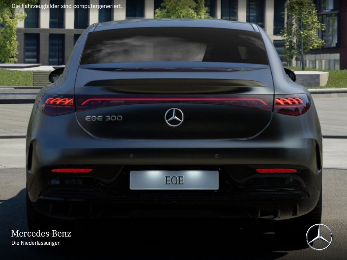Mercedes-Benz EQE 300 Sedan