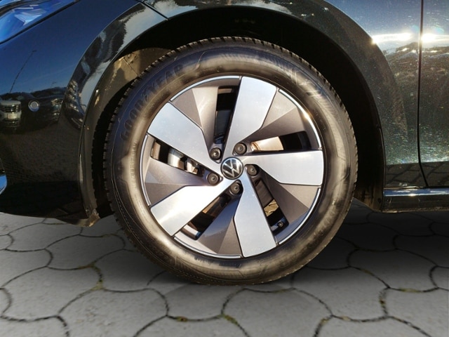 Volkswagen Passat 1.5 eTSI DSG Variant