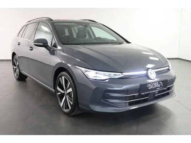 Volkswagen Golf 1.5 TSI Golf VIII Style Variant