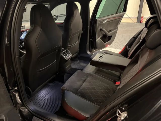 Skoda Superb 4x4 Combi Sportline