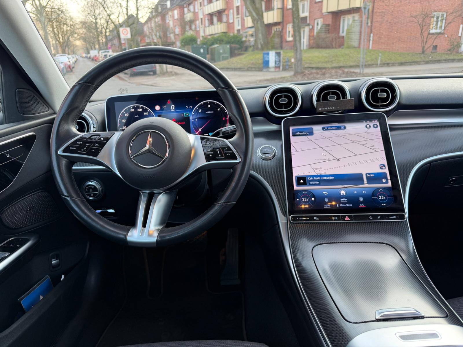 Mercedes-Benz C 220 AVANTGARDE C 220 d Sedan