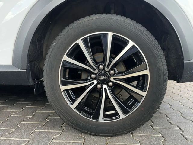 Ford Puma EcoBoost Titanium