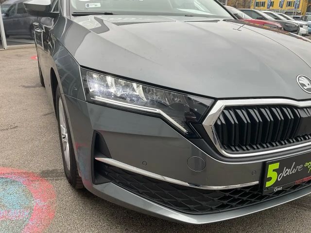 Skoda Octavia Selection