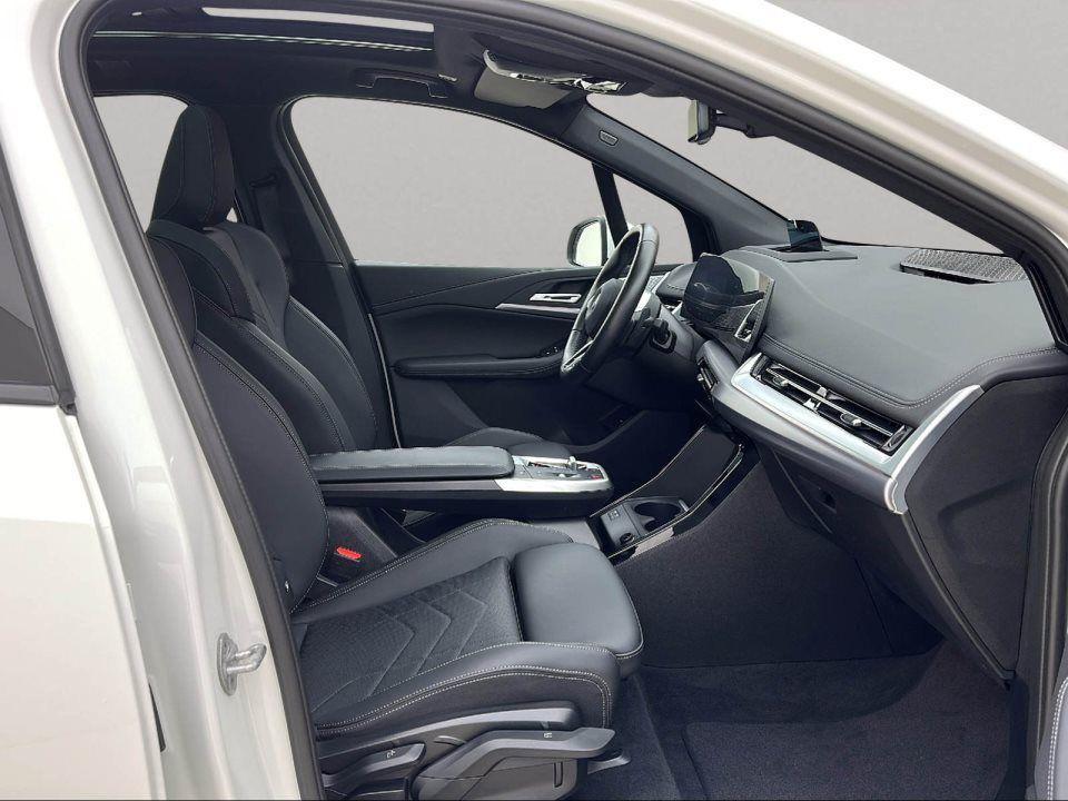 BMW 223 Active Tourer xDrive