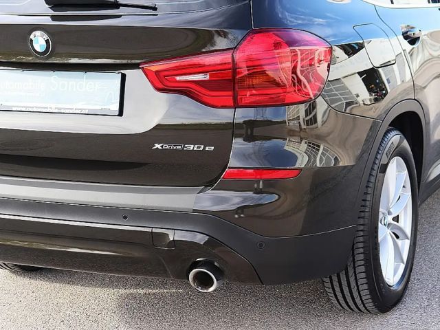 BMW X3 xDrive30e