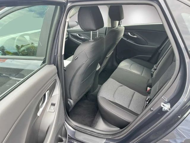 Hyundai i30 Hybrid Trend