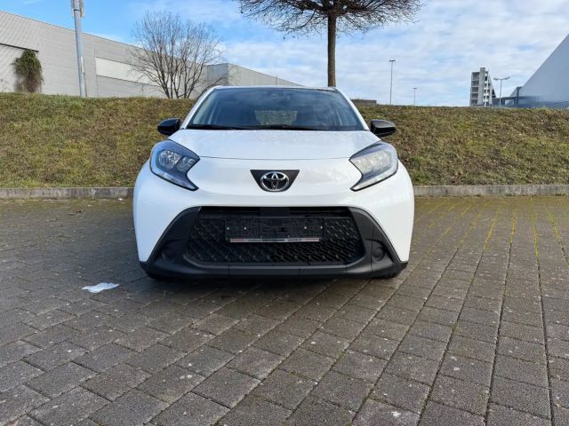 Toyota Aygo X Hatchback Play X-play