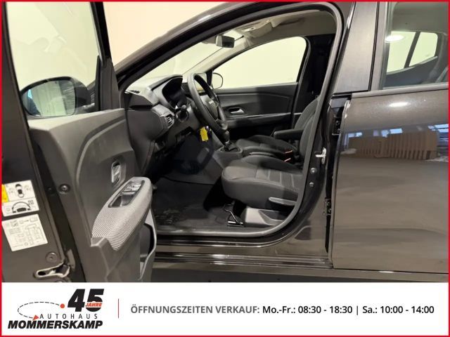 Dacia Sandero III Expression Automatik+Rückfahrkam.+Navi+Klimaau