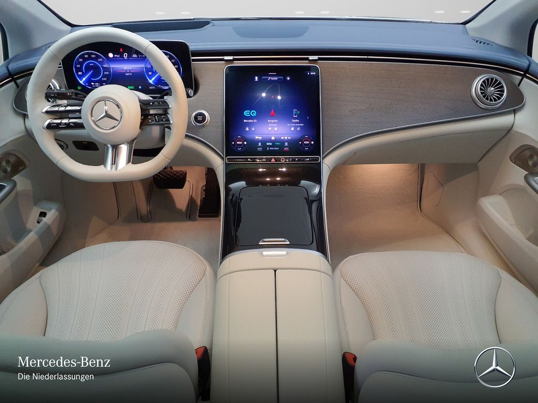 Mercedes-Benz EQE 350 Sedan