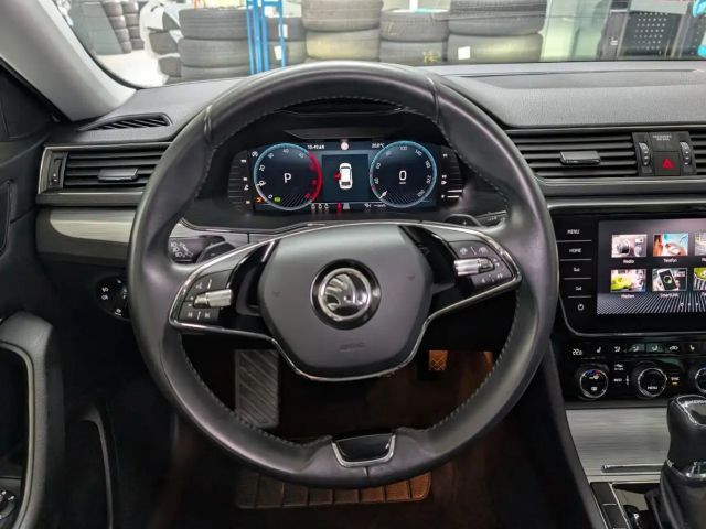 Skoda Superb 2.0 TDI Ambition Combi