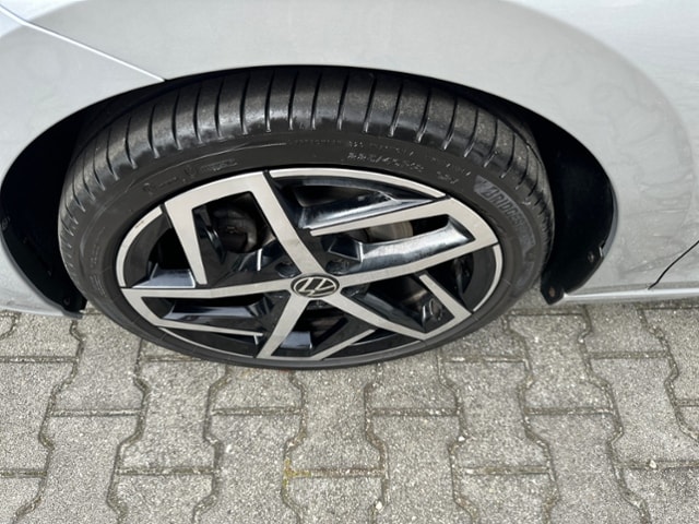 Volkswagen Golf 1.5 eTSI Golf VIII Variant