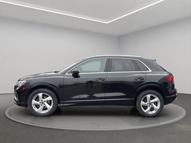 Audi Q3 35 TDI S-Tronic