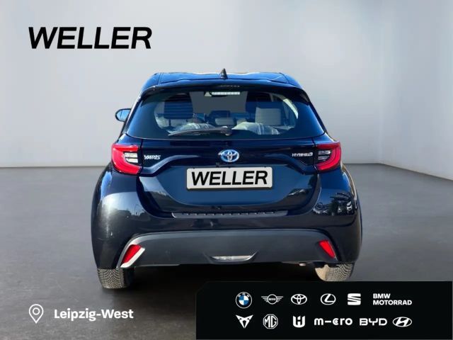 Toyota Yaris Hatchback Hybride Team D