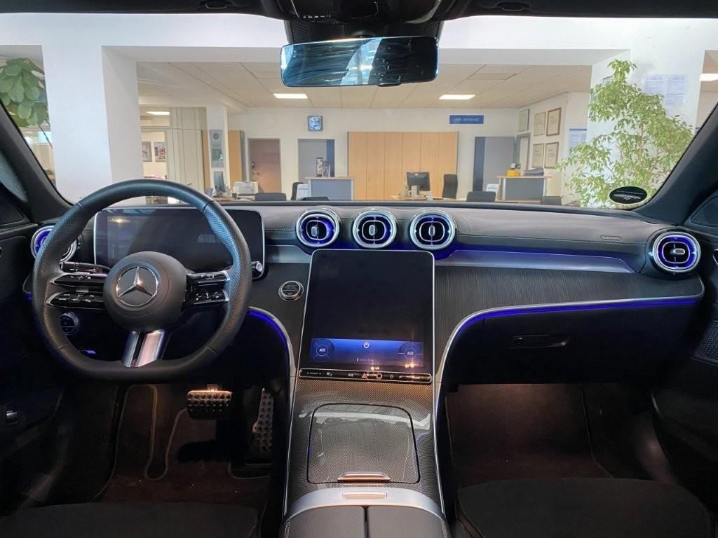 Mercedes-Benz C 180 AMG Line Premium Sedan