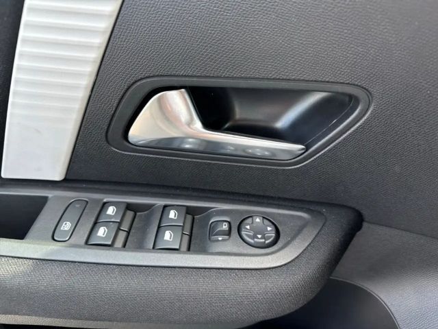 Citroën C4 Hybrid You