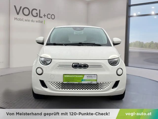 Fiat 500e 42 kWh