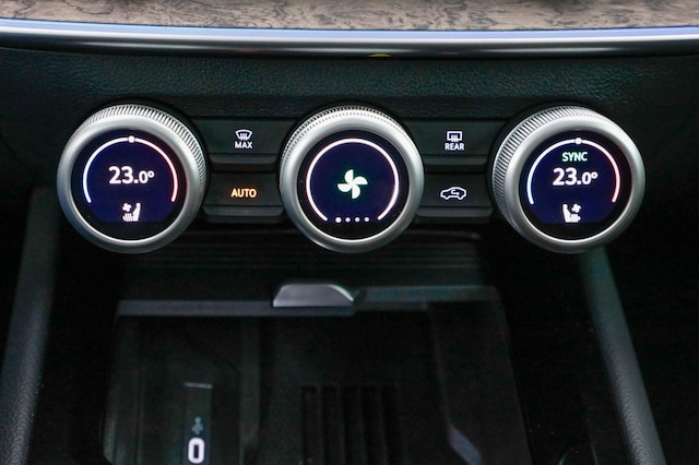 Skoda Superb 2.0 TDI Combi