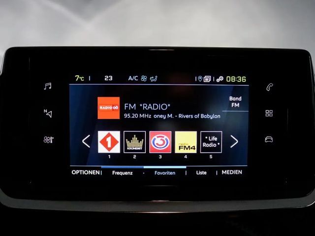 Peugeot E-208 Active Pack