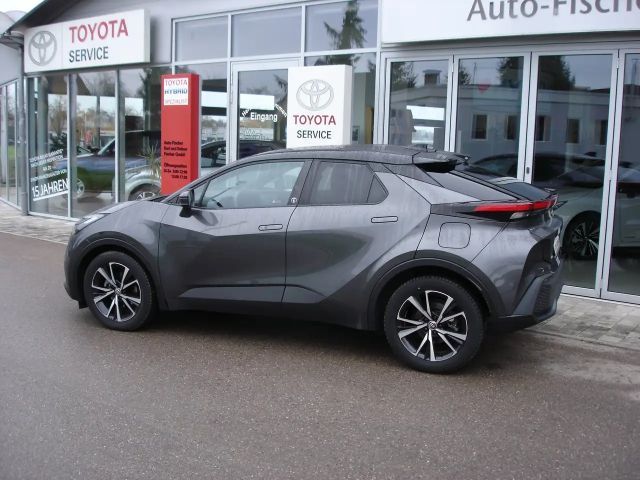 Toyota C-HR Hybride Team D