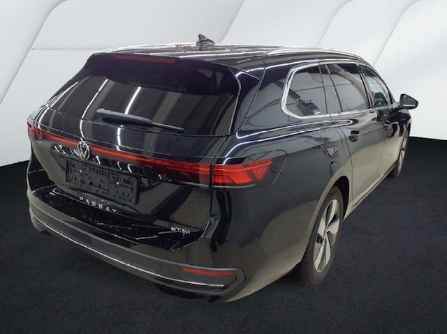 Volkswagen Passat 1.5 eTSI Business DSG Variant