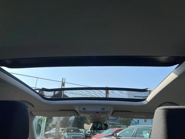 Skoda Superb 2.0 TDI Combi Style Style