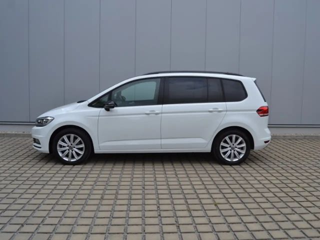 Volkswagen Touran 1.5 TSI DSG Highline Style