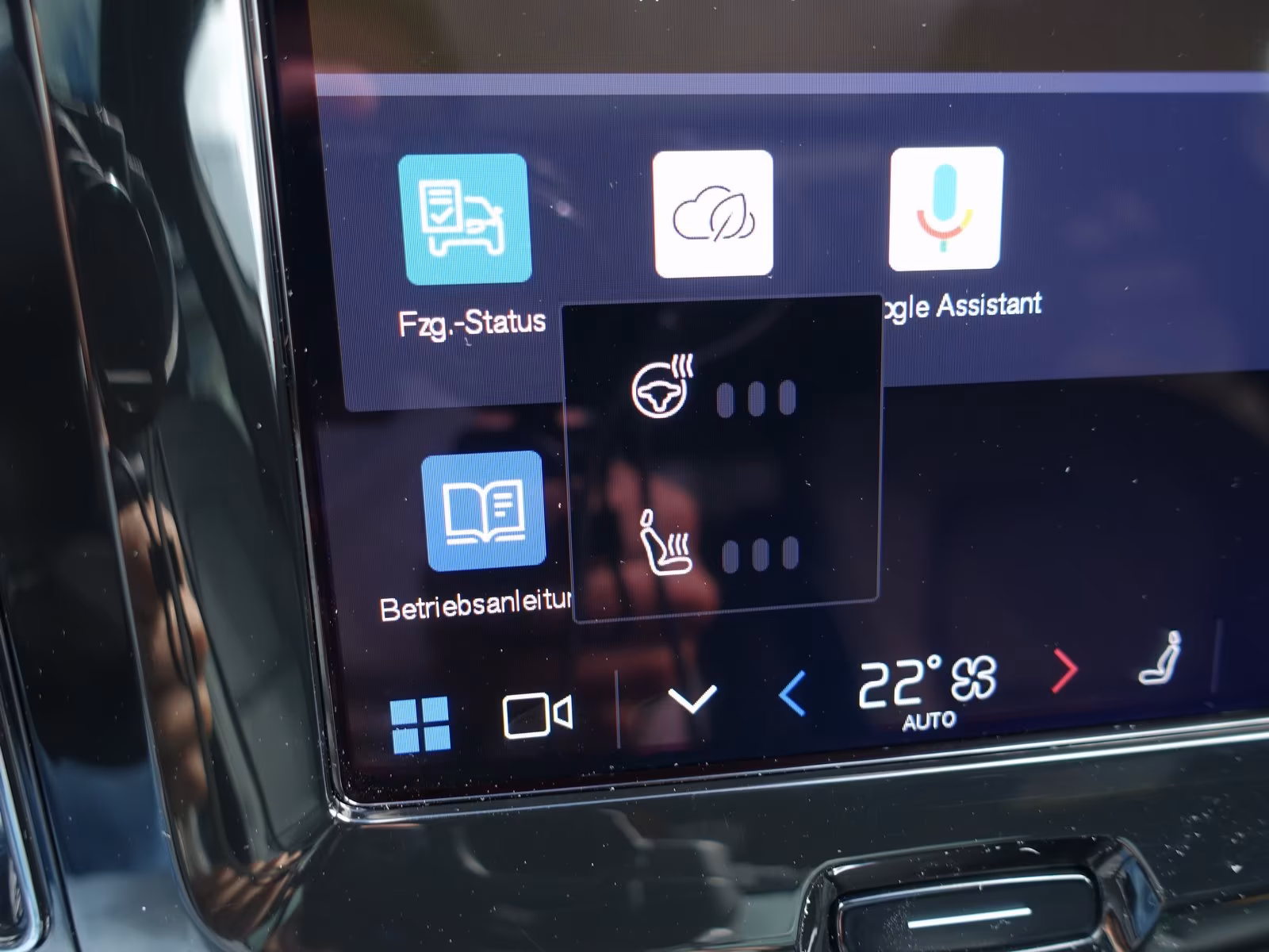 Volvo XC60 AWD Dark Plus T8