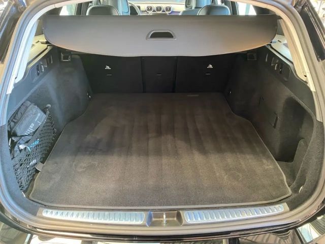 Mercedes-Benz C 200 AVANTGARDE Estate