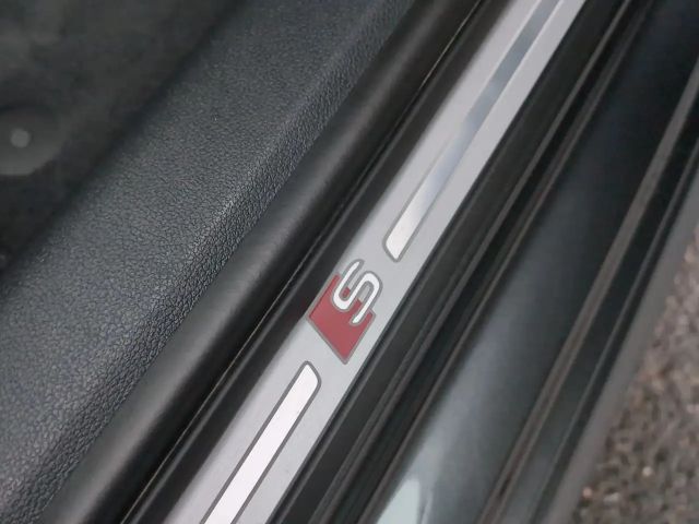 Audi A4 45 TFSI Quattro S-Line