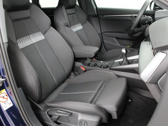 Audi A3 30 TDI Sedan