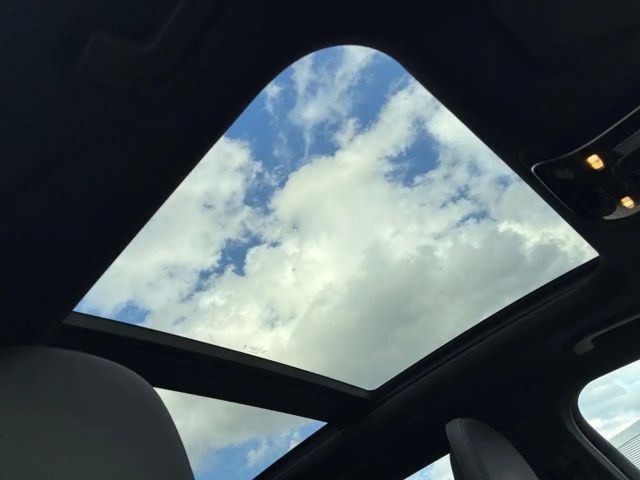 Mercedes-Benz GLC 300 4MATIC AMG Line