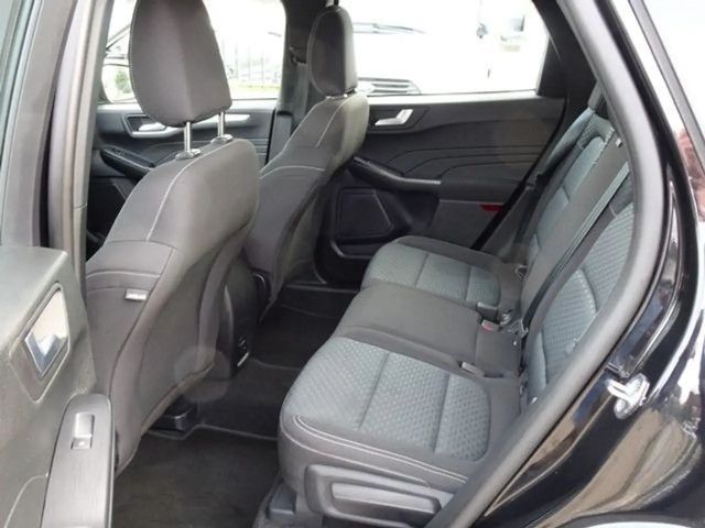 Ford Kuga Cool & Connect