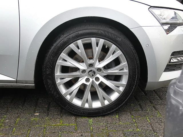 Skoda Superb 2.0 TDI Combi Style Style