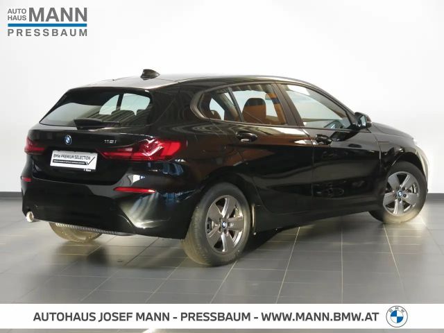 BMW 116 116i 5-deurs Comfort pakket Sedan