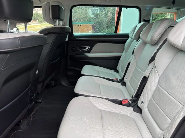 Renault Espace Initiale Paris